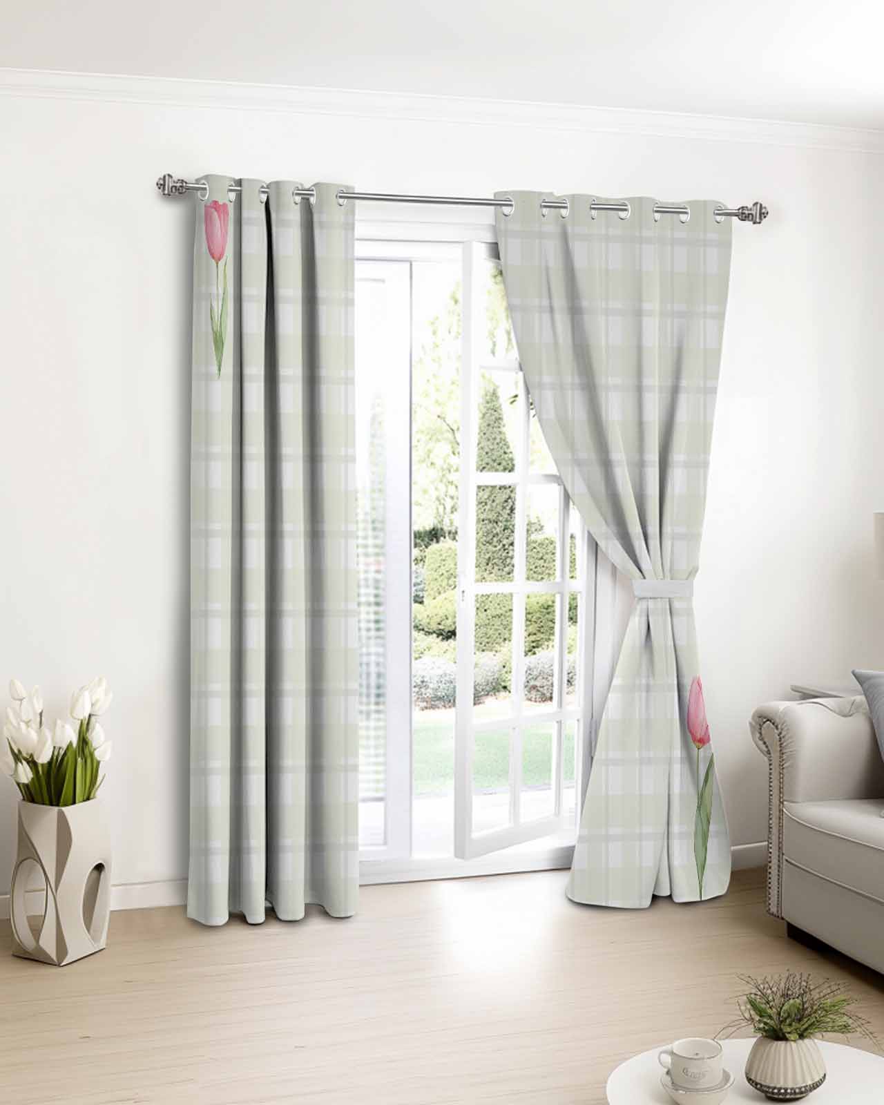 清新格纹郁金香薄纱窗帘